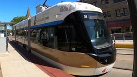 $353M Milwaukee streetcar expansion planned; funding 'a challenge'