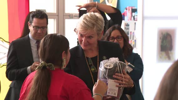 Wisconsin clean energy, Secretary Granholm tours sites