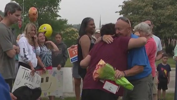 Beloved Fox Point garbage man gets emotional sendoff: 'He's a legend'