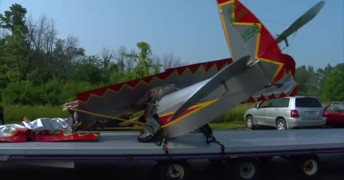 EAA AirVenture Oshkosh plane crash, pilot hospitalized | FOX6 Milwaukee
