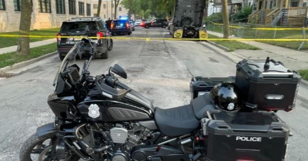 Milwaukee shootings Tuesday; 2 dead, 5 hurt | FOX6 Milwaukee