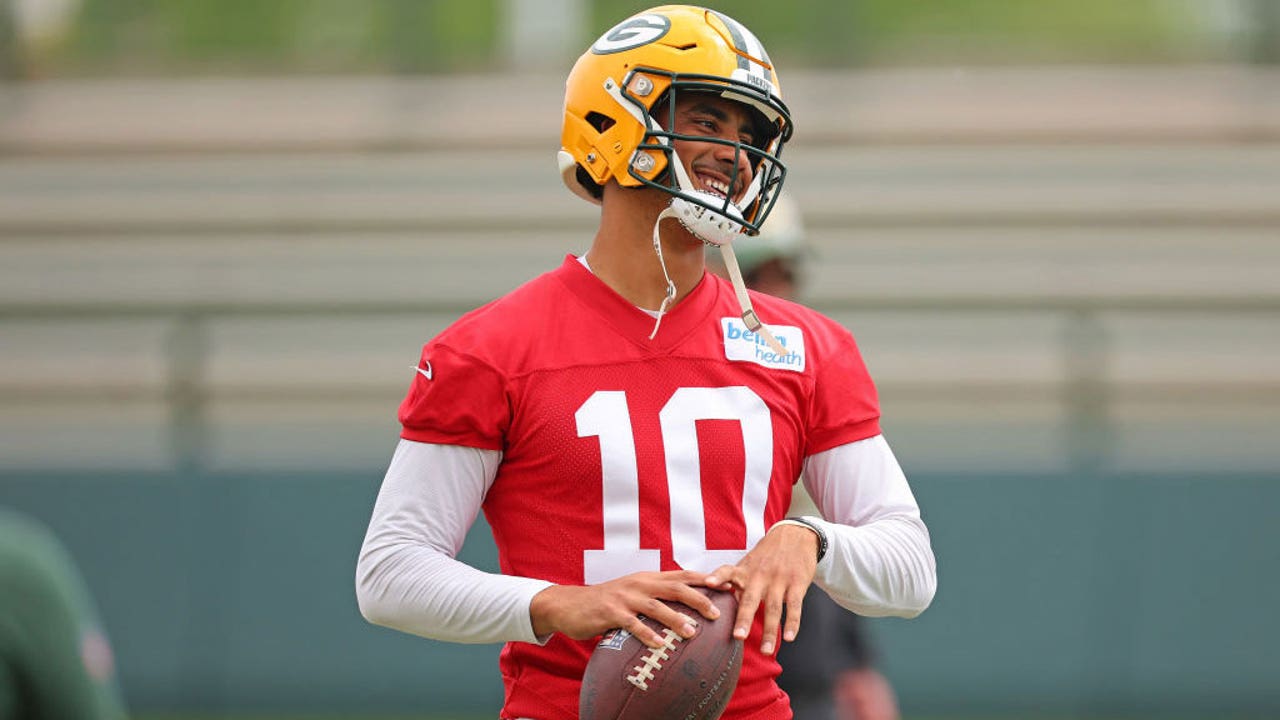 Packers QB Jordan Love, RB Aaron Jones impressive at training camp