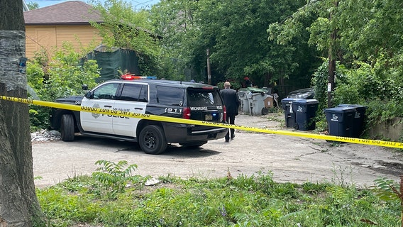 Milwaukee vehicle fire, death investigation near Washington Park