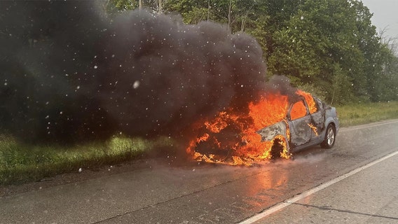 I-43 car fire in Ozaukee County, driver unharmed: officials