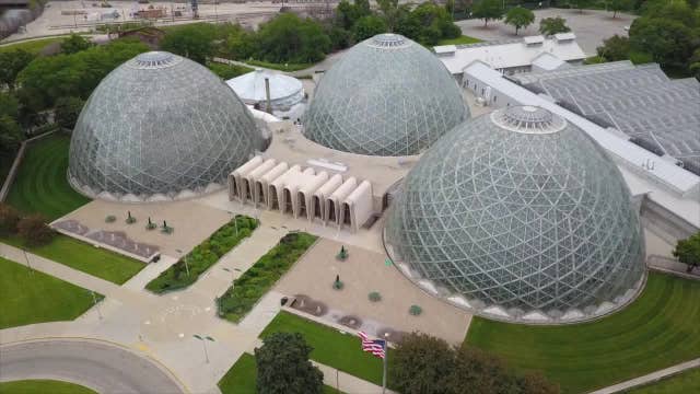 Milwaukee Mitchell Park Domes' future; public meeting Thursday