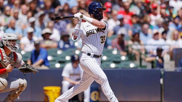 Brewers shut out Reds 1-0