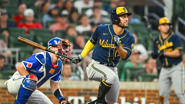 Brewers fall to Braves, Atlanta scores 4 in 7th