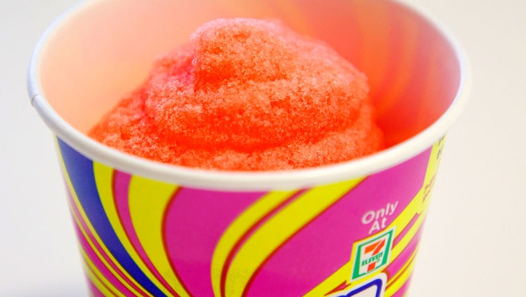 7-Eleven-slurpee.jpg