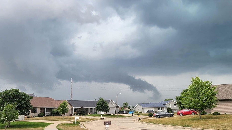 Tornado warning, Walworth County | FOX6 Milwaukee