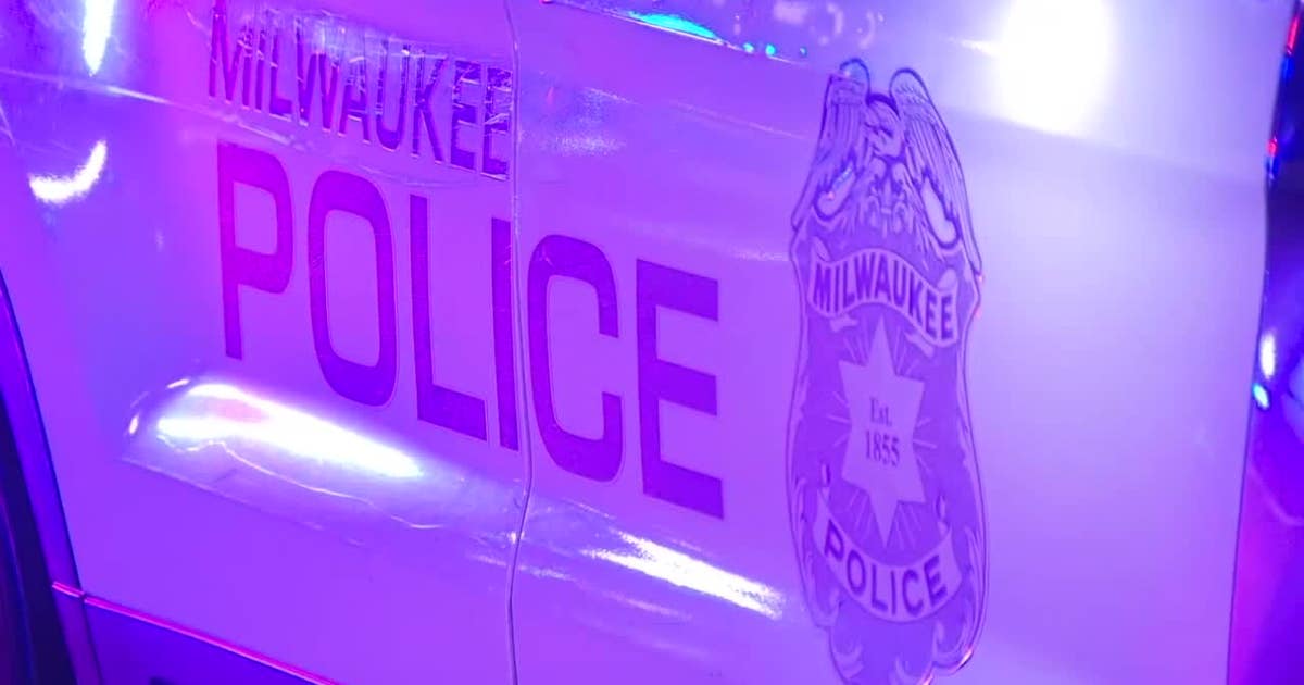 Milwaukee fatal crash; vehicle collides with pillar, catches fire