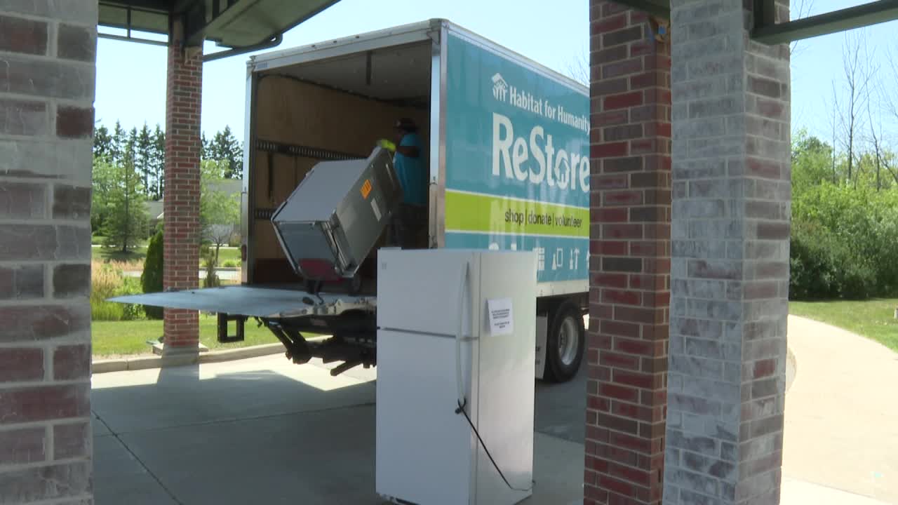 Mequon senior living facility appliance donation to ReStore