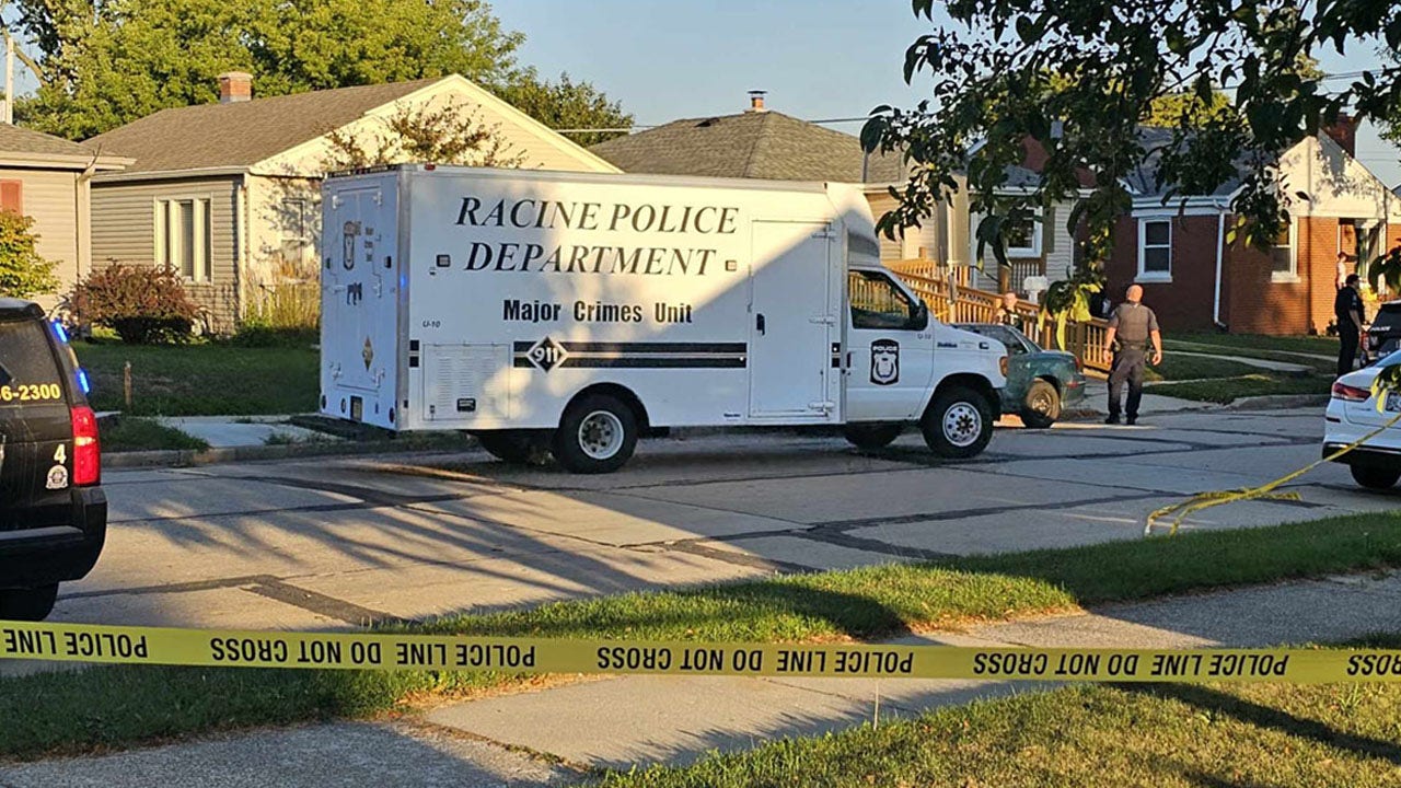 Racine murder-suicide; 3-year-old ran to neighbor for help - Vimarsana News