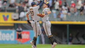 Brewers sweep White Sox, Carlos Santana hits 3-run homer