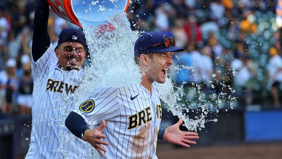 Brewers beat Padres 10-6; 8th straight victory