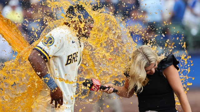 Brewers top Rockies in 10th, Canha scores on error