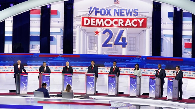 Republican debate: Candidates on Trump, competitors on stage