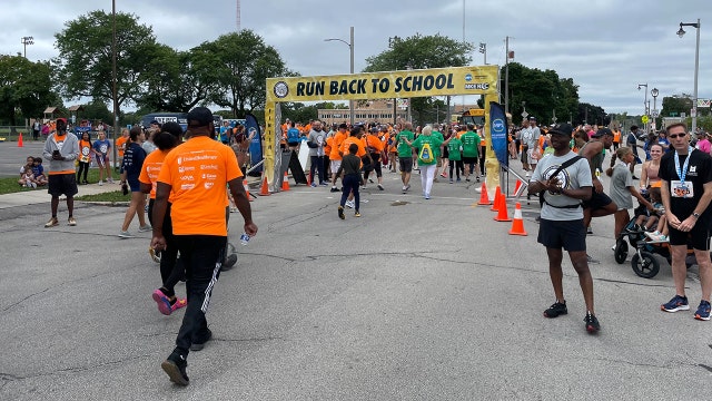 Milwaukee Run Back to School promotes wellness, school spirit