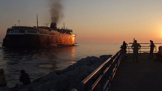 SS Badger out for season; ramp system damaged