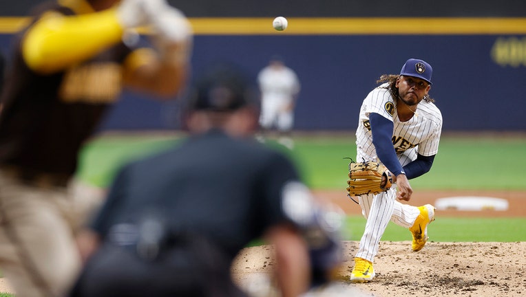 Brewers score five in fifth vs. Padres, win season-high seventh