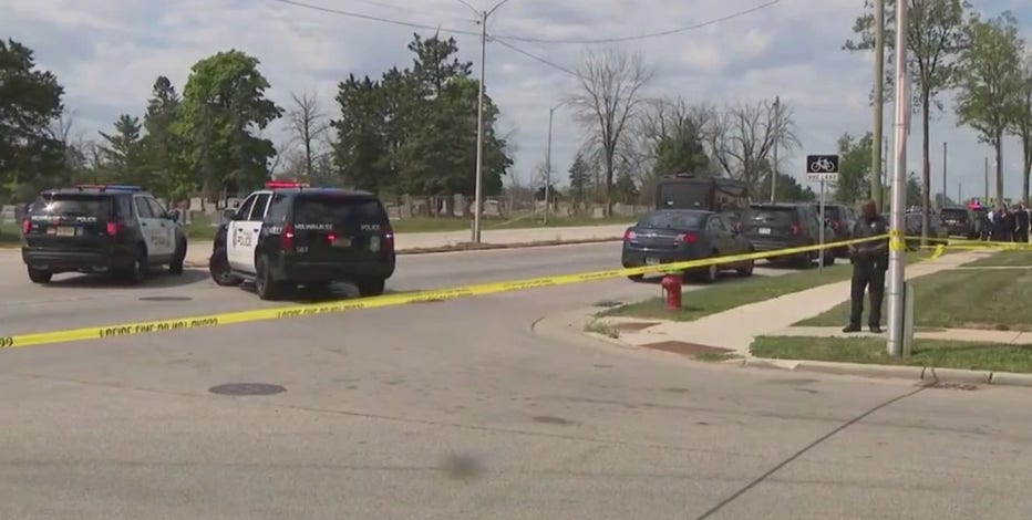 Milwaukee fatal shooting; attempted robbery, 1 dead, 1 hurt