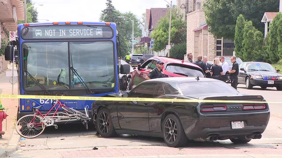 Milwaukee Crash, 35th And North; 2 Cars, Bus, Motorcycle Officer ...