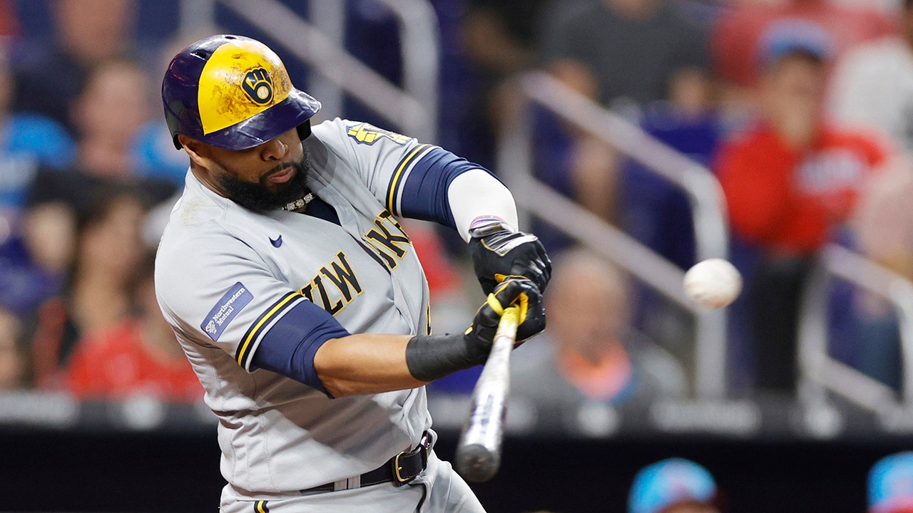 Carlos Santana gets his 300th career home run while with the Brewers