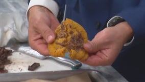 Pumpkin chocolate chip cookies; Baking with fall flavor