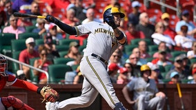 Brewers shut out Cardinals; Caratini, Perkins homer