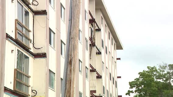 Waukesha Horizon West asbestos removal before demolition