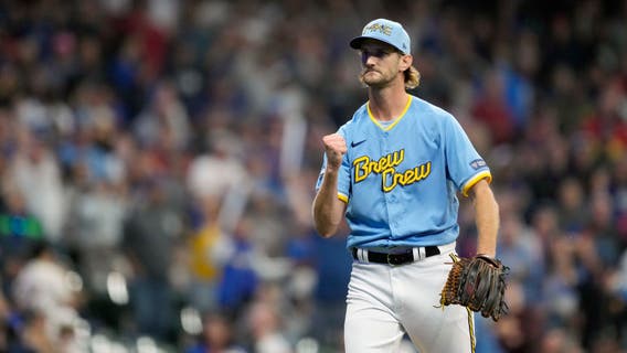 Brewers beat Cubs in 10 innings 4-3