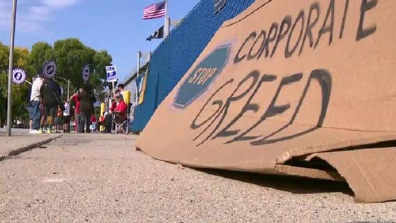 Milwaukee striking UAW workers see support from neighbors