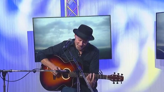 Willy Porter new album 'The Ravine' out now