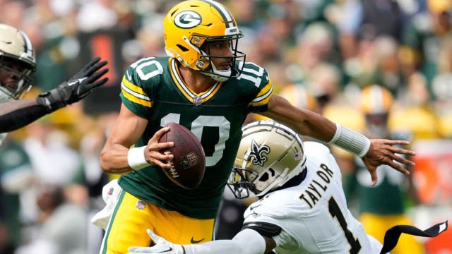 Packers beat Saints 18-17 at Lambeau Field