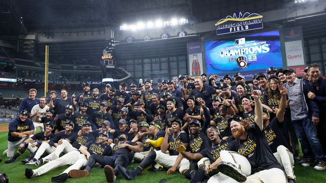 Brewers clinch 3rd NL Central title in 6 seasons