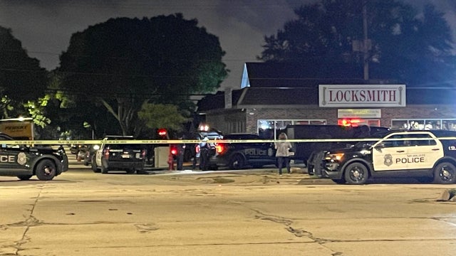 Milwaukee 52nd and Howard standoff, man arrested