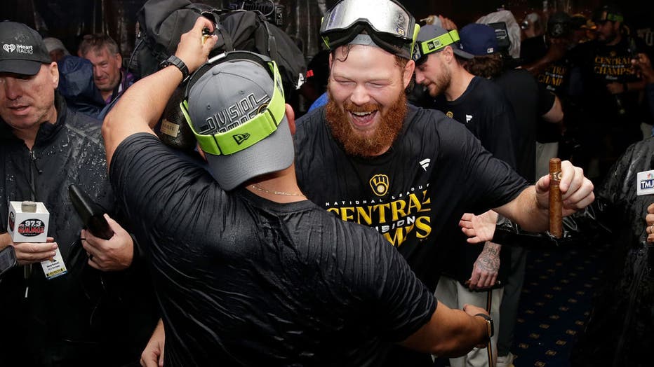 Brewers celebrate 3rd NL Central title in 6 seasons despite loss