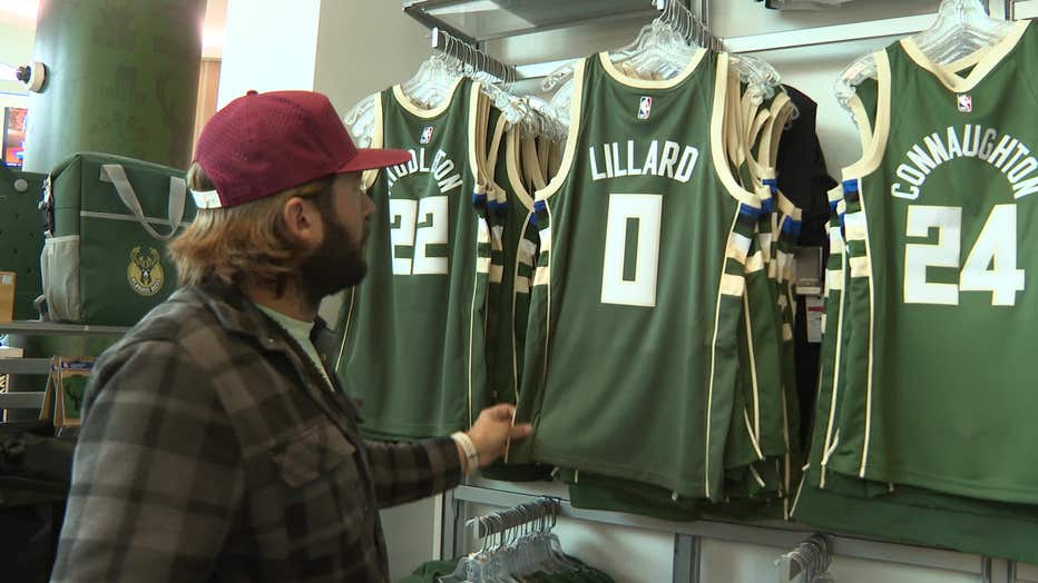 Damian Lillard's Milwaukee Bucks jersey is already for sale in the