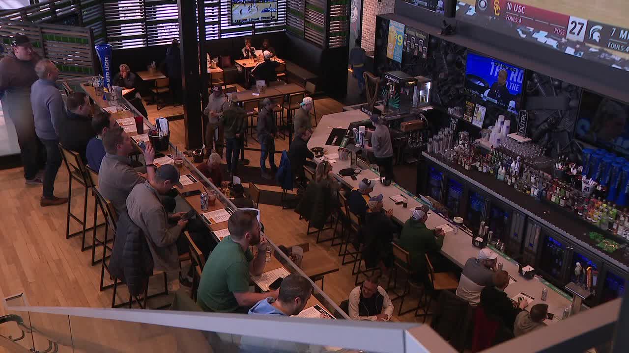Milwaukee Brewers postseason watch parties; where to gather
