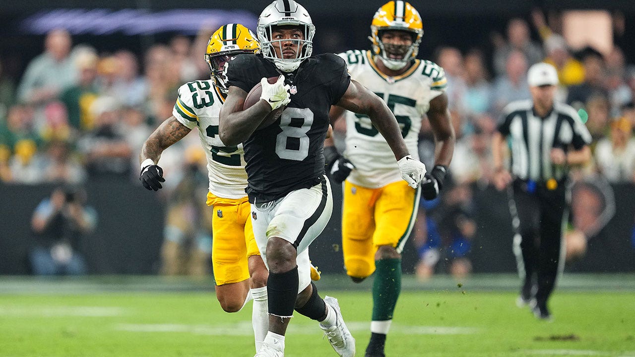 How Can Packers Get Struggling AJ Dillon Going Against Raiders