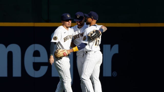 Brewers host Diamondbacks Tuesday; National League Wild Card Series