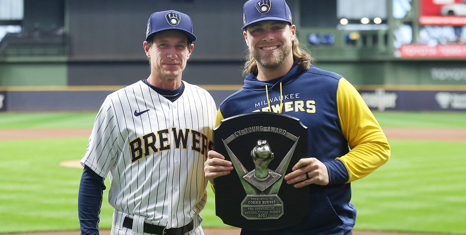 Milwaukee Brewers on X: While we wait for the rain to stop, here's a pic  of Willy Adames.  / X