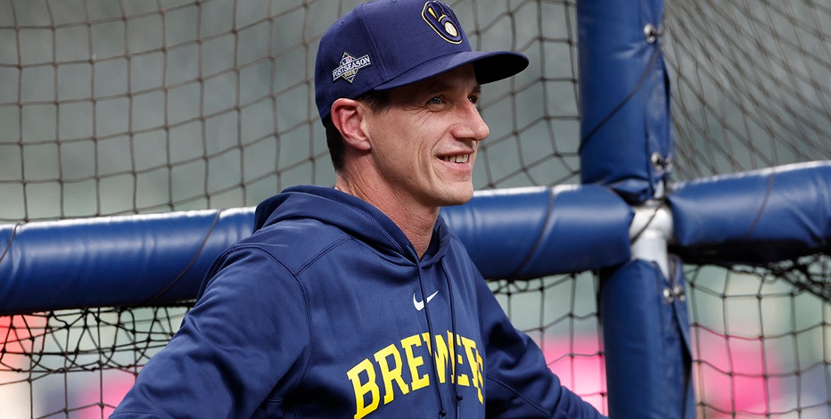Chicago Cubs hire Craig Counsell away from Milwaukee