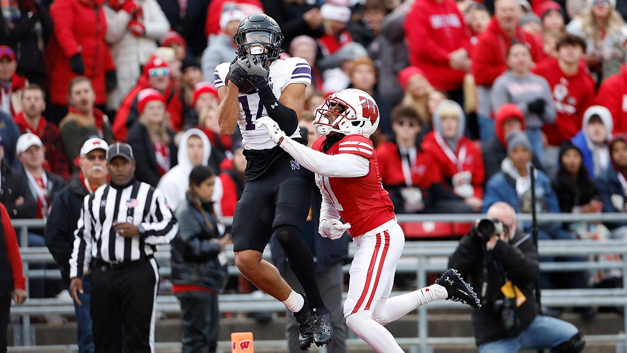 Wisconsin Badgers Fall To Northwestern, 3rd Straight Loss | FOX6 Milwaukee