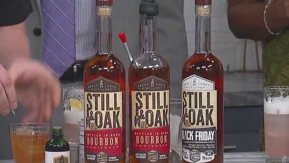 Simple cocktails for Thanksgiving dinner