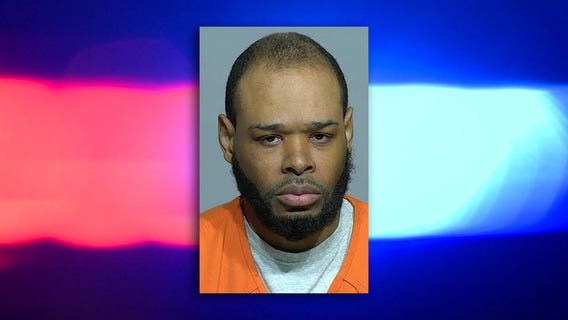 Milwaukee man accused; bank robbery, attempted robbery of businesses