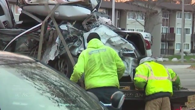 Crash kills 3 in Milwaukee; driver of striking vehicle arrested