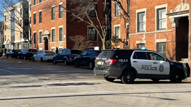 Milwaukee Thanksgiving shooting; 17-year-old killed