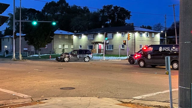 Milwaukee school bus crash; 60th and Florist