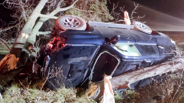 Racine County crash; Highway 11, driver extricated