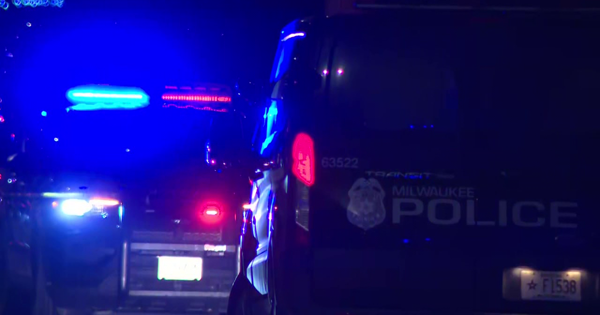 Milwaukee shootings Friday; 2 dead, 1 injured | FOX6 Milwaukee